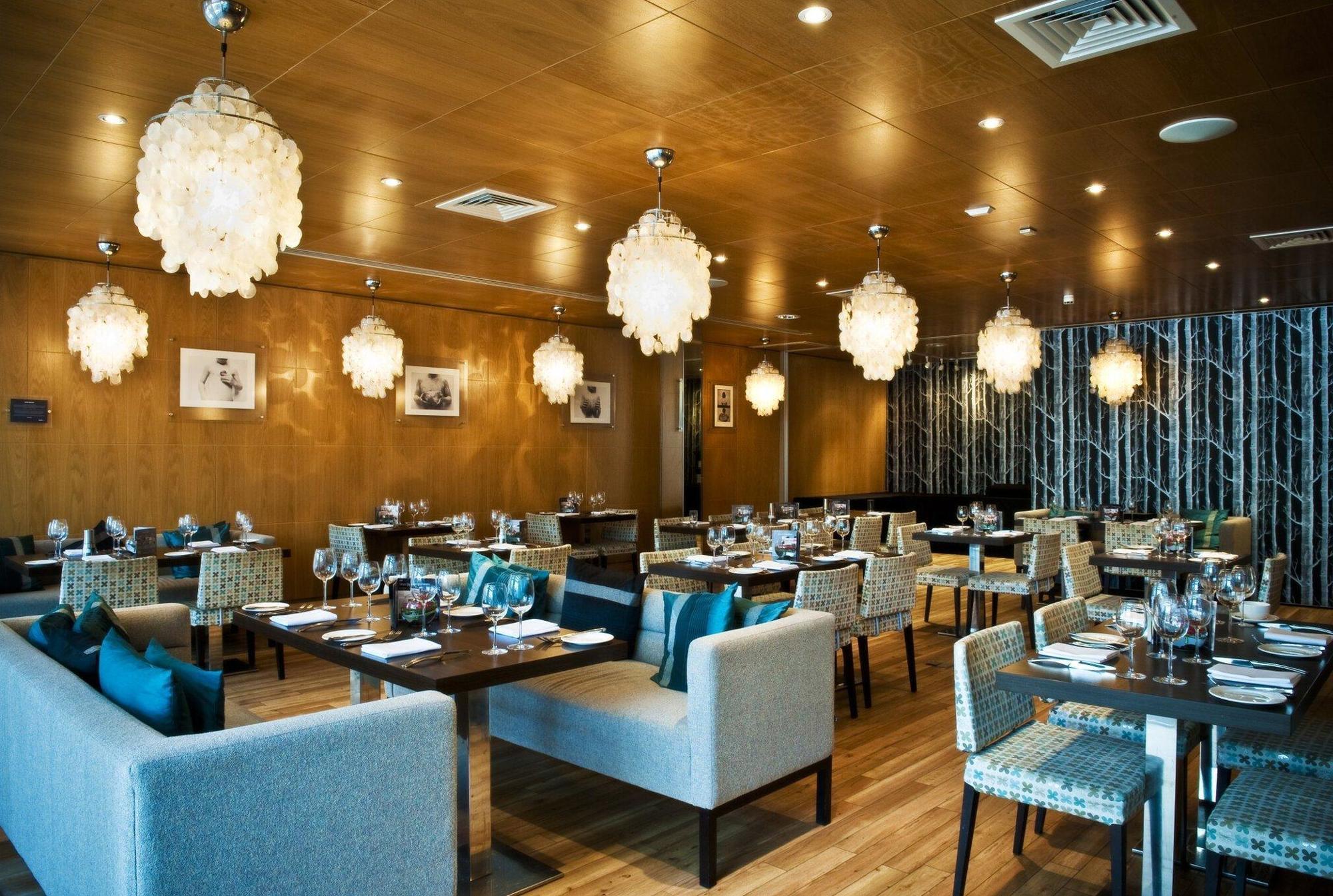 Beales Hotel 햇필드 외부 사진
