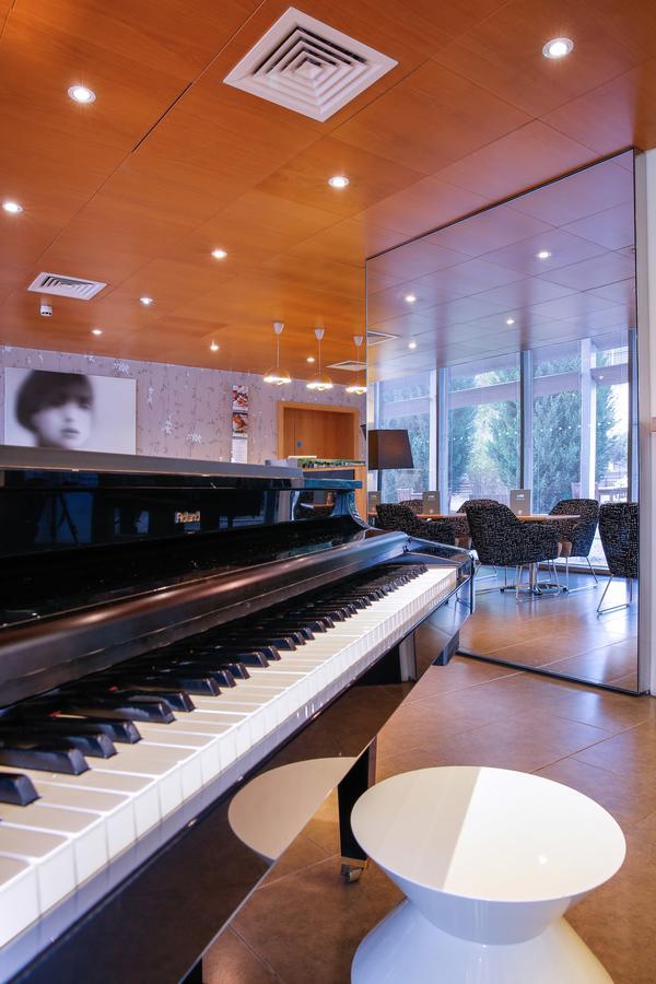 Beales Hotel 햇필드 외부 사진